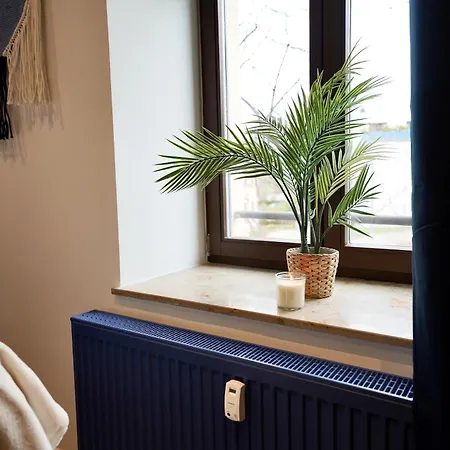 Edler Wohnraum Schlossteich-suite 3 Sz Mit Zwei Balkonen, Kaffeevollautomat, Kamin, Klima, Lift & Zwei Parkplaetzen * Chemnitz